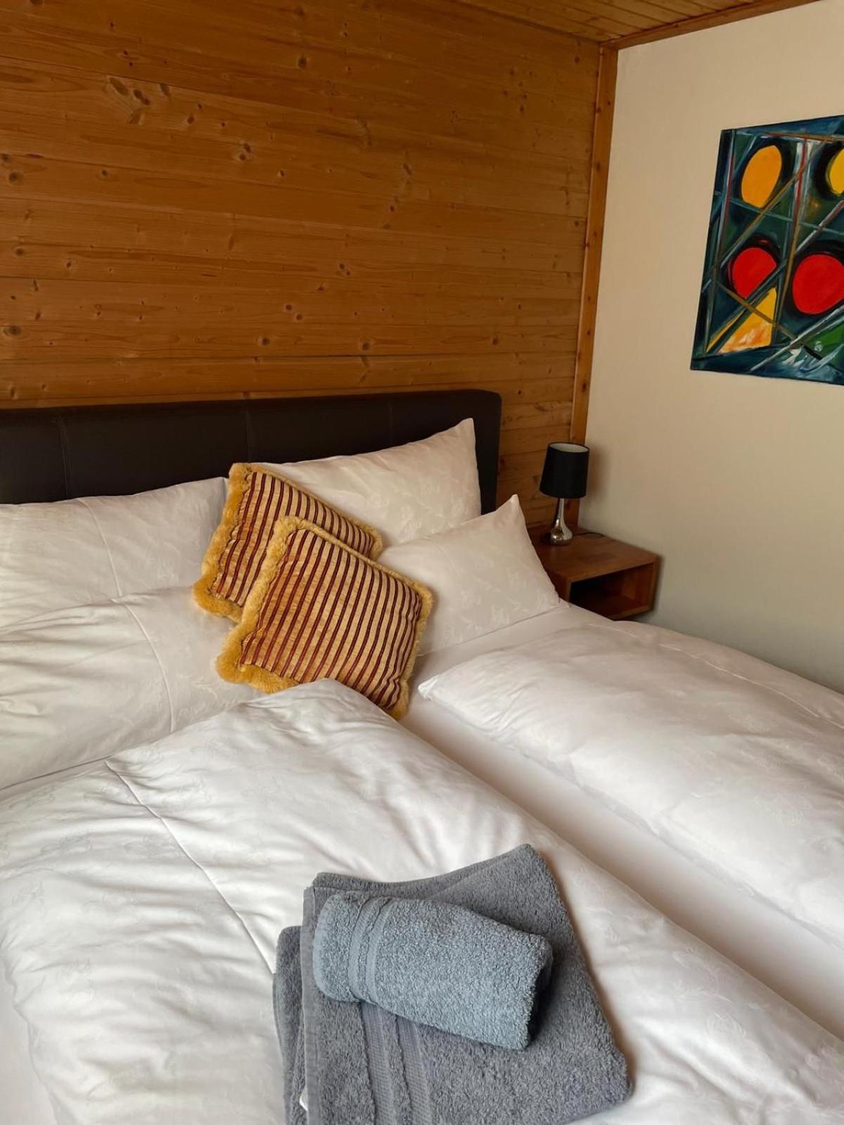 Apartmenthaus Pastner Am Teich Übelbach エクステリア 写真