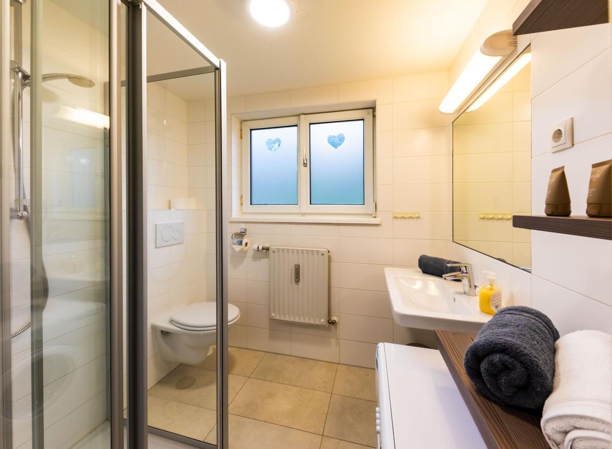 Apartmenthaus Pastner Am Teich Übelbach エクステリア 写真