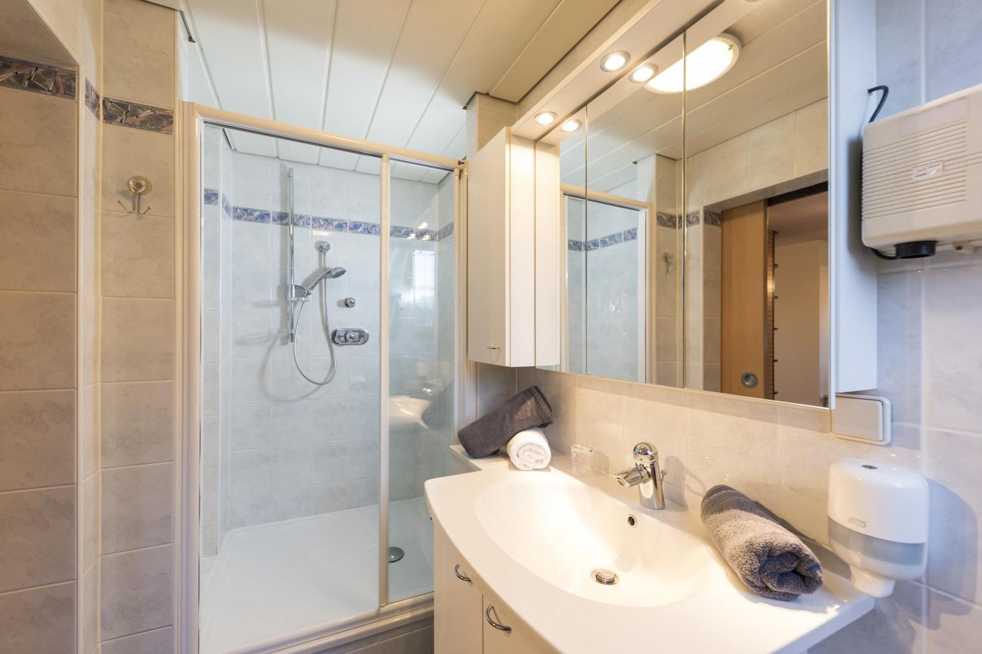Apartmenthaus Pastner Am Teich Übelbach エクステリア 写真
