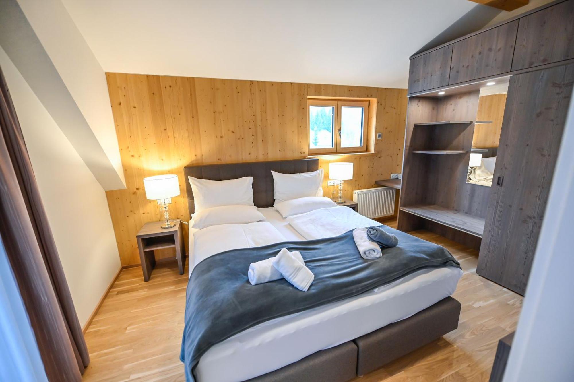 Apartmenthaus Pastner Am Teich Übelbach エクステリア 写真